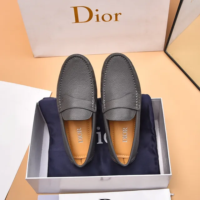 Dior Mocassin en Cuir Granulé Beige Gris à Bride Penny 3