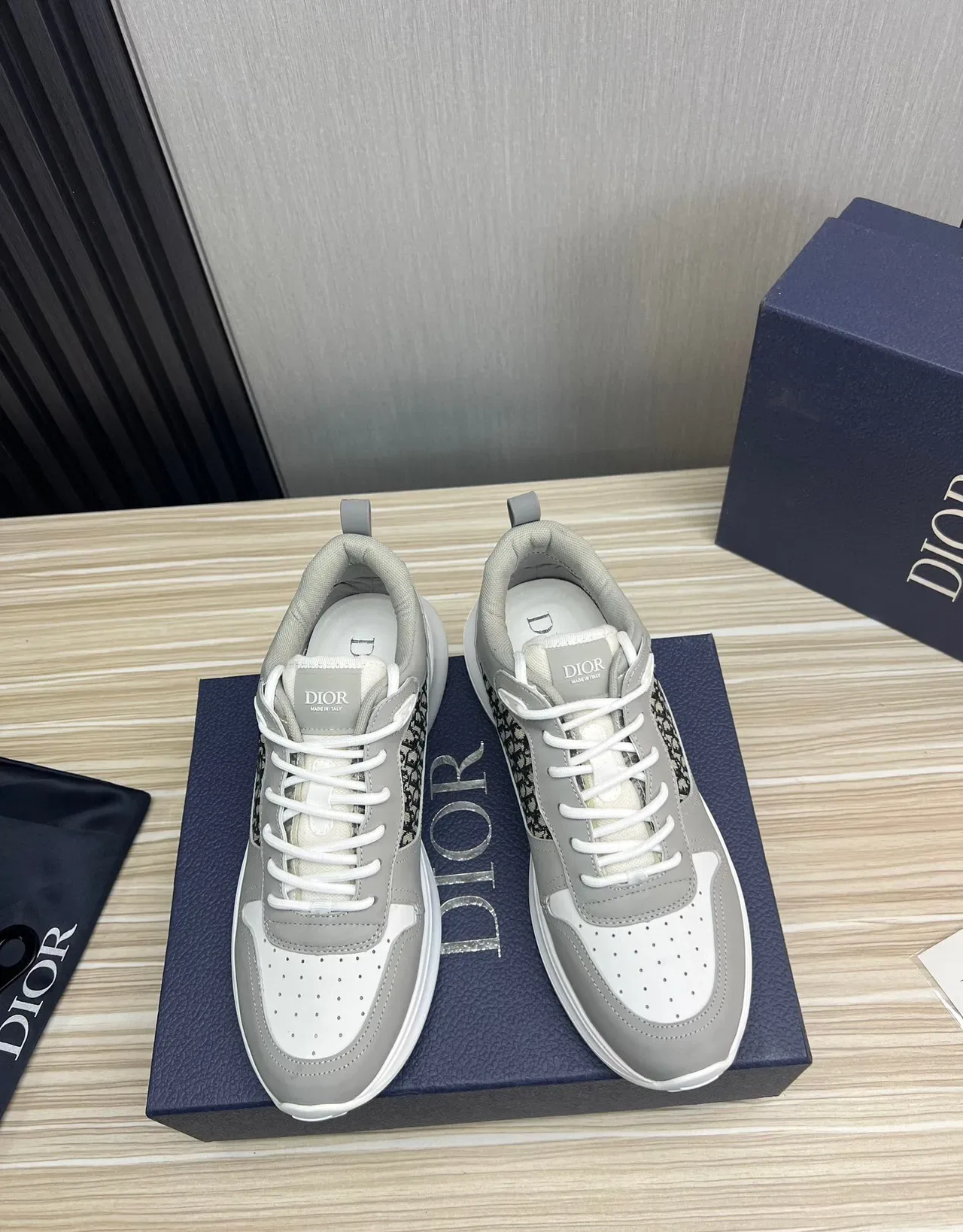 Dior Gray White Monogrammed Side Panel Perforated Toe Cap Lifestyle Sneakers 3