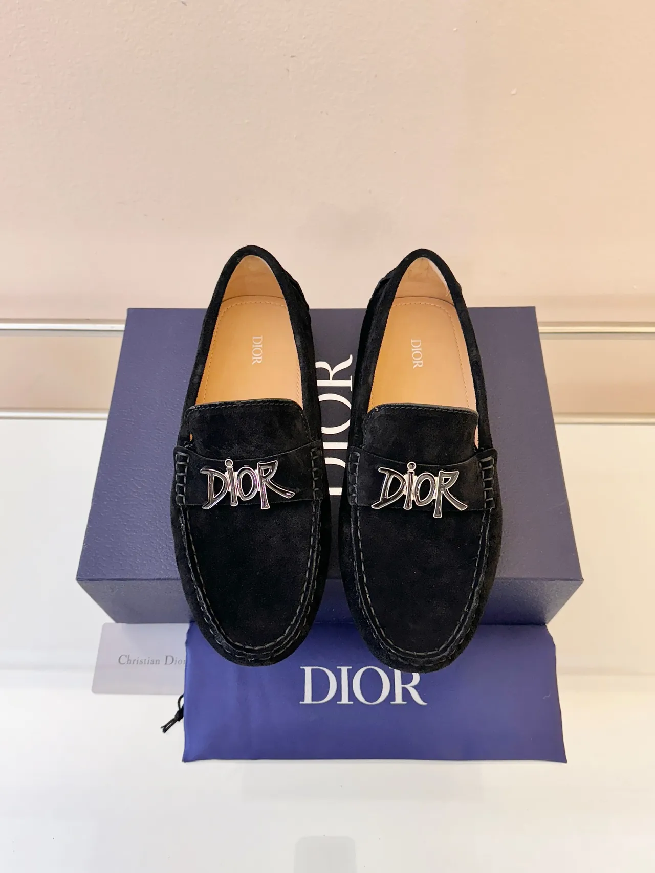 Dior Loafer Camurça Preto Prata Fivela de Metal Loafer 6