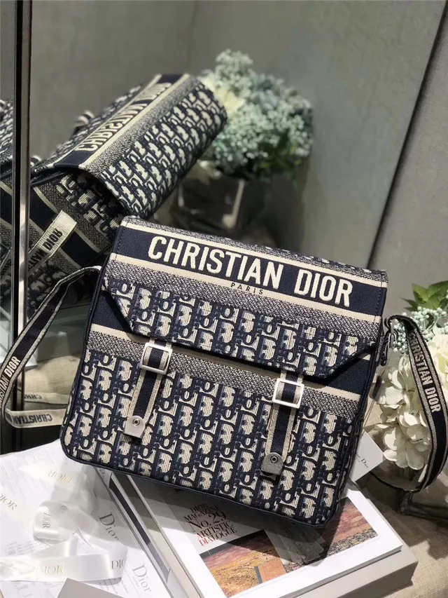 Dior Navy Beige Monogram Canvas Flap-Top Messenger Bag 17