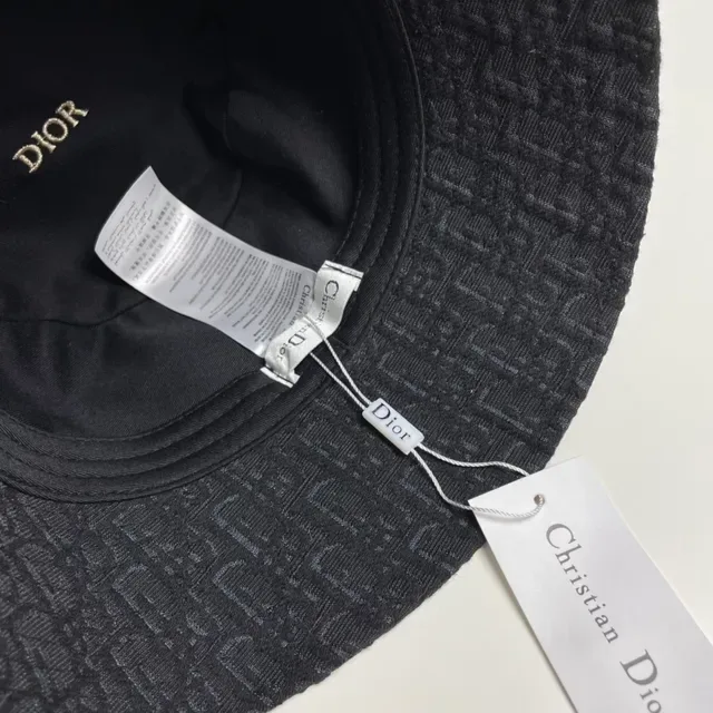 Dior Oblique Black Gold Jacquard Fabric Embroidered Logo Bucket Hat 8