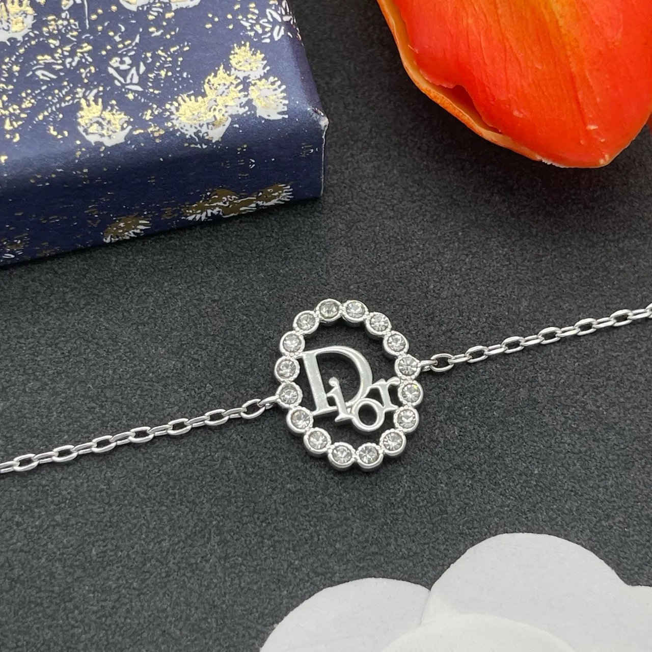 Dior Silver Transparent Chain Heart-Shaped Crystal-Encrusted Pendant Bracelet 8