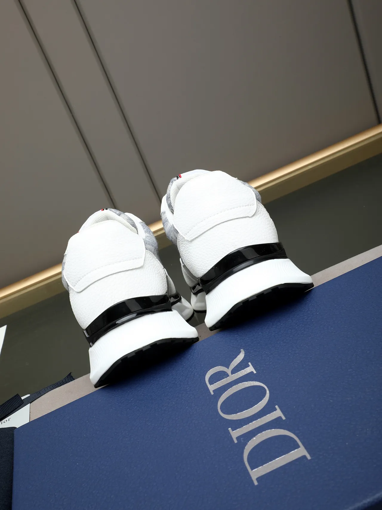 Dior White Gray Monogrammed Textile Side Panel Textured Leather Overlays Lifestyle Sneakers 4