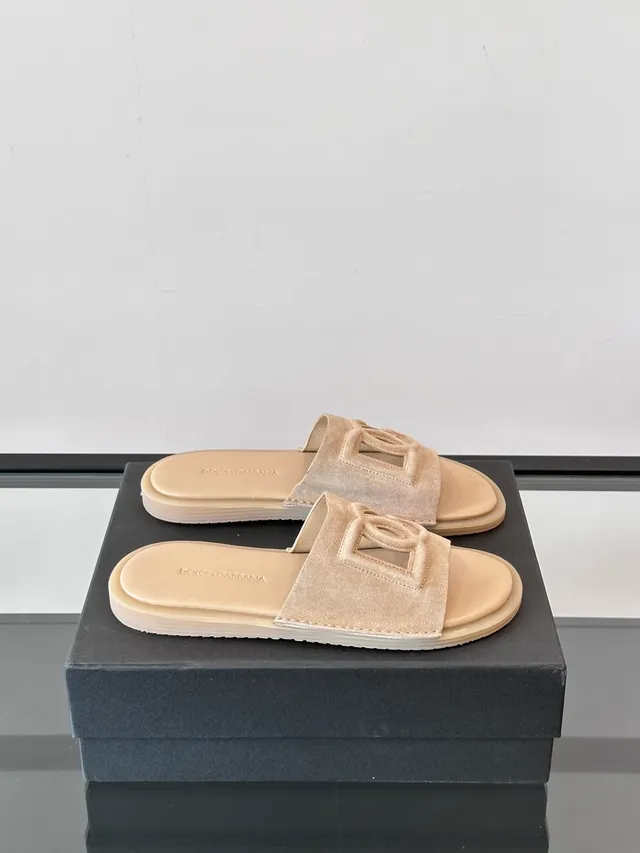 Dolce & Gabbana DG شرائح سويد Logo-Cutout نعال 7