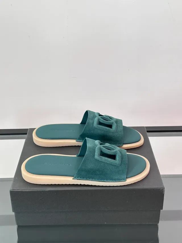 Dolce & Gabbana DG شرائح سويد Logo-Cutout نعال 8