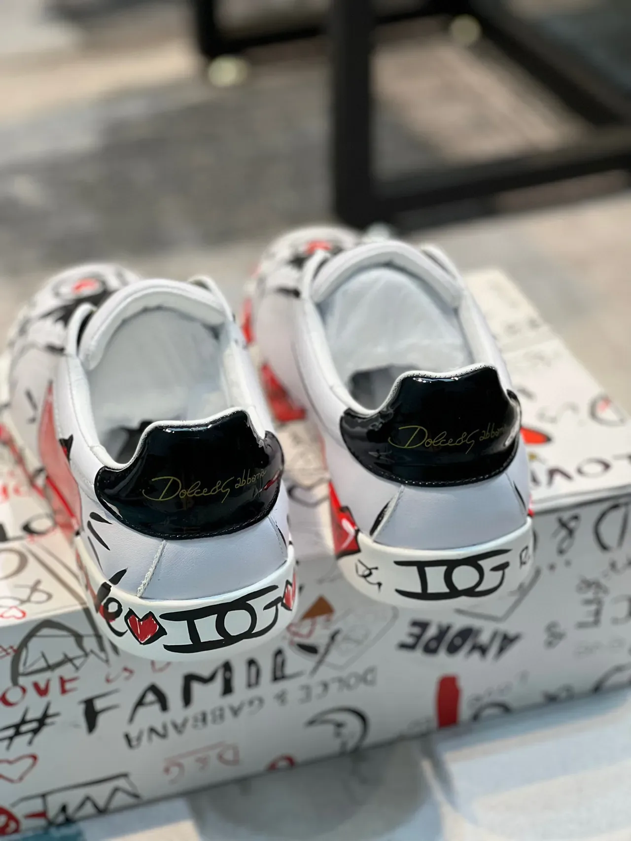Dolce & Gabbana Family Print White Multicolor Leather Low-Top Lifestyle Sneakers 2