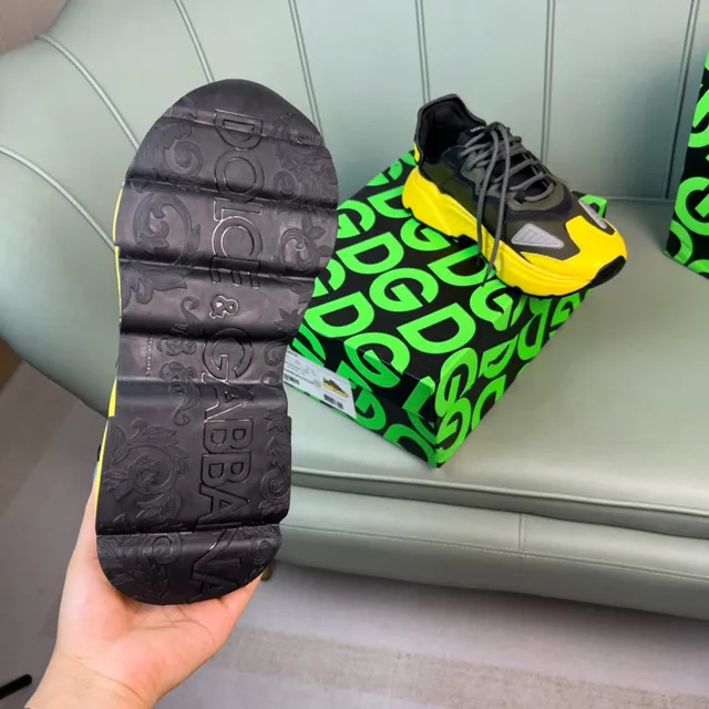 Dolce & Gabbana Amarelo Verde do Exército Oversized Monogram Sola Esculpida Tênis Chunky 2