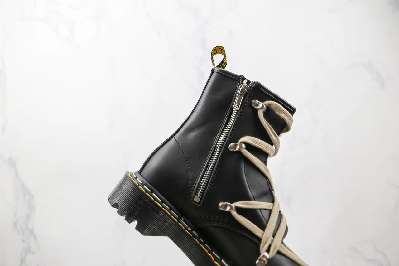 Dr. Martens Negro Beige Cuero Suave Cordones Botas Martin 6