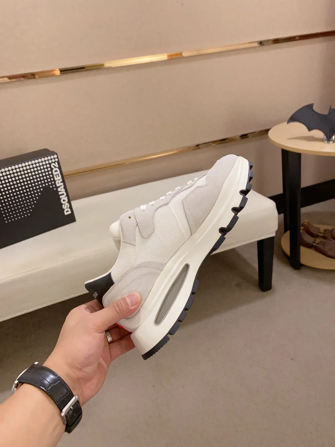Dsquared2 ICON حذاء رياضي لايف ستايل رمادي لوجو Oversized 6