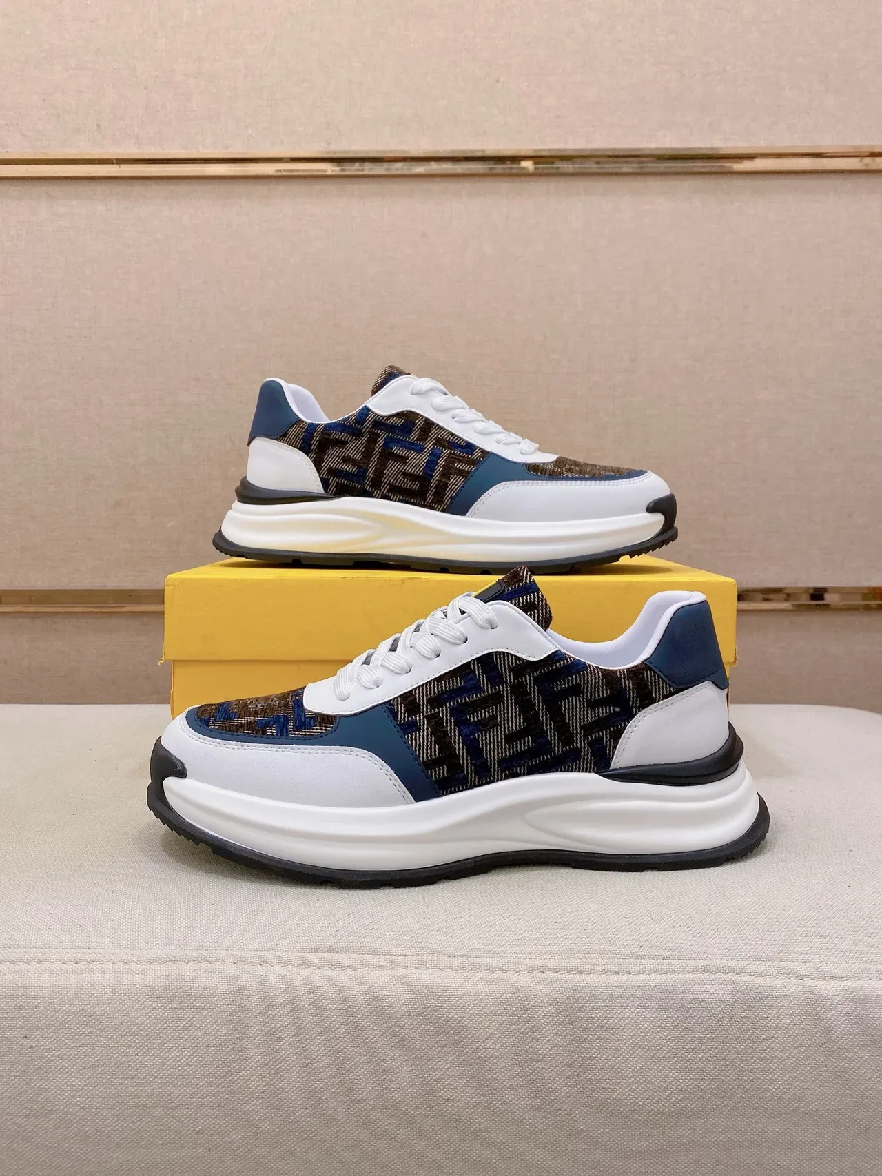 Fendi branco marinho FF Monogram jacquard superposições de couro superior Lifestyle Sneakers 7