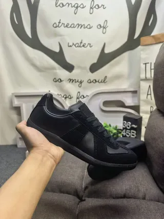 All-Black Panelled Low-Top Lifestyle Sneakers 6