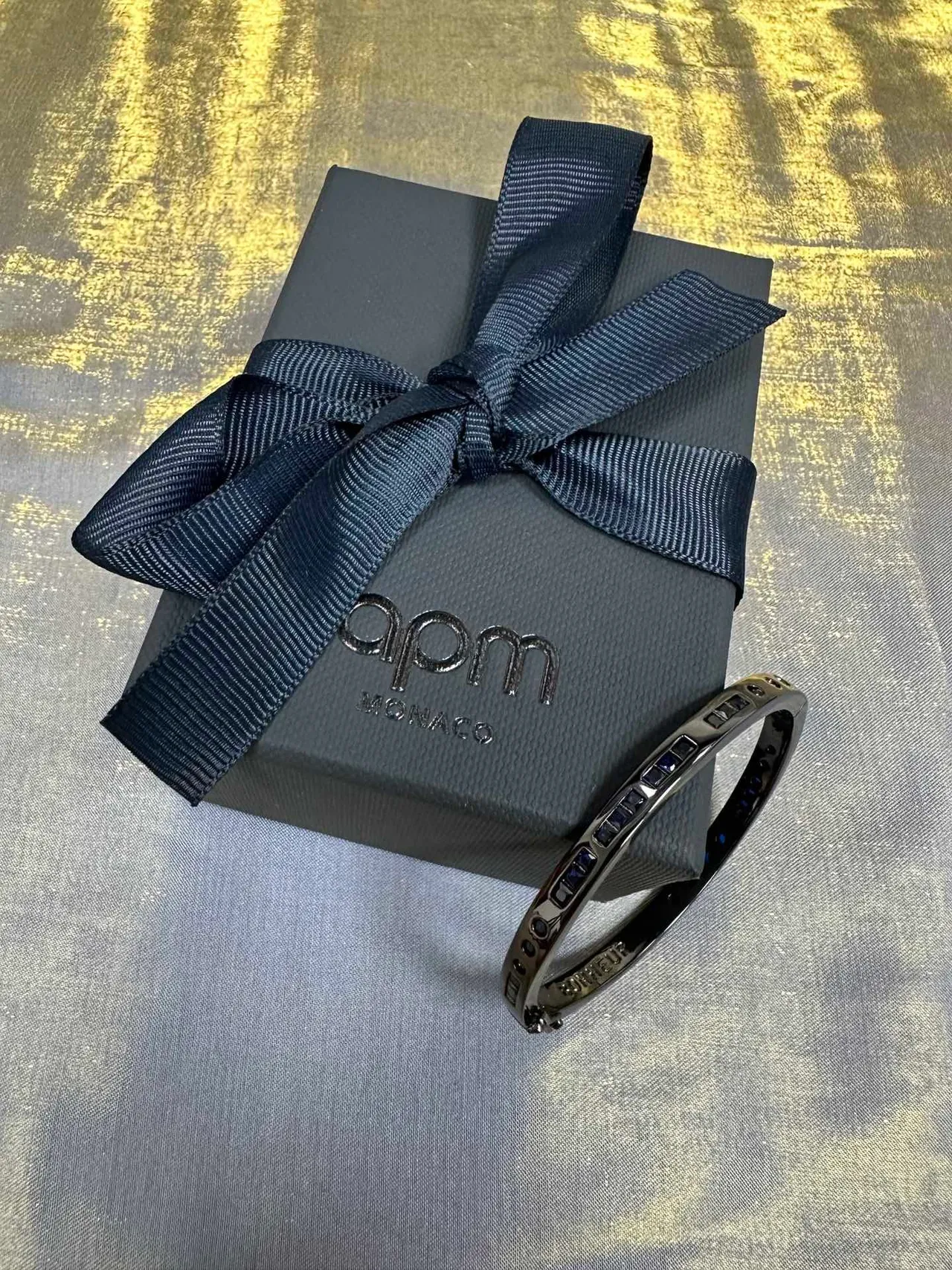 apm Monaco Bonheur Channel-Set Stone Bangle Bracelet 9