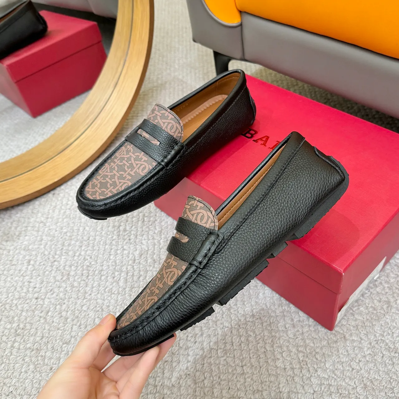 Bally Black Brown Leather Monogrammed Canvas Vamp Loafer 6