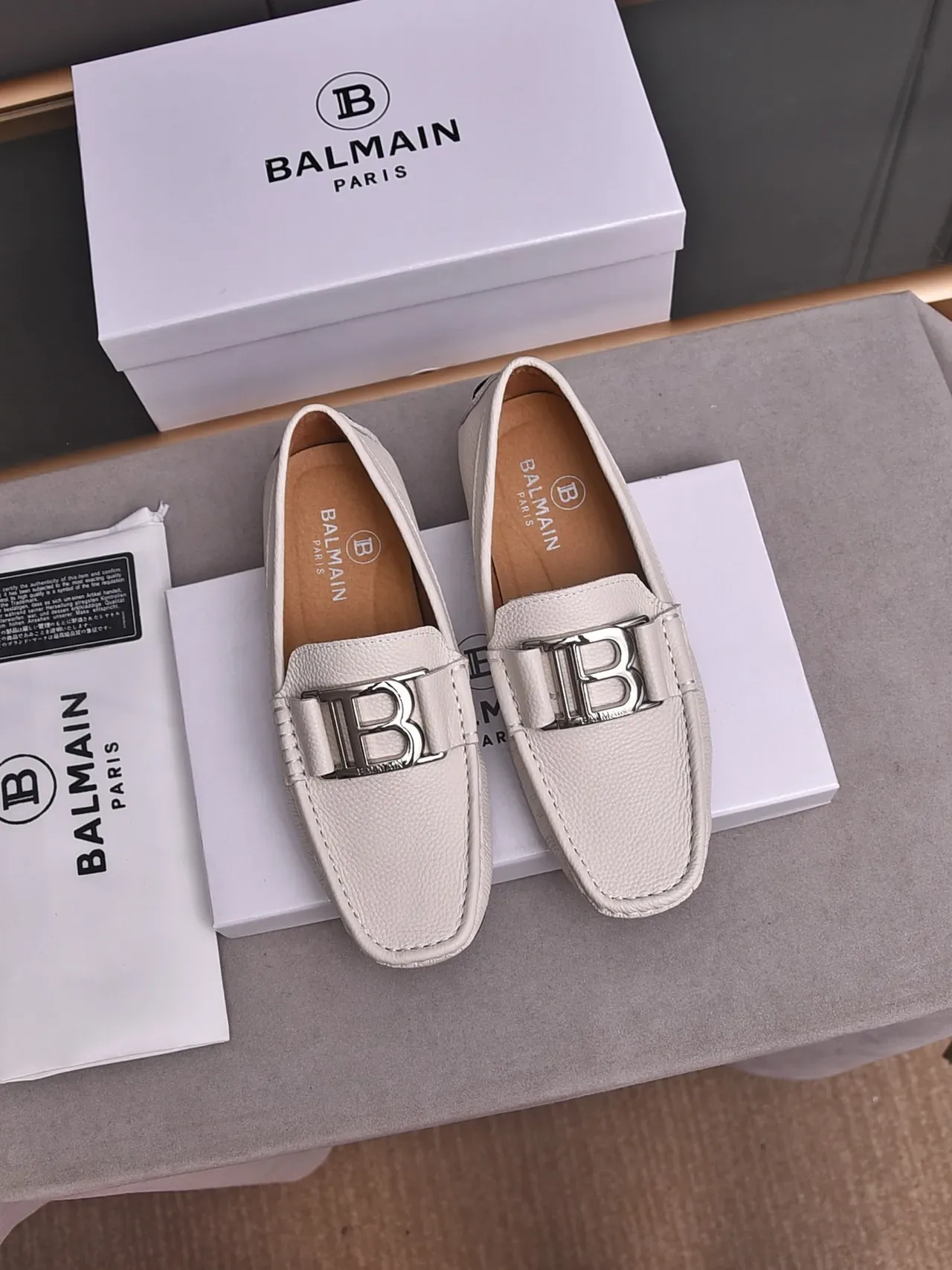 Beige Black Pebbled Leather Metal Buckle Strap Loafer 3