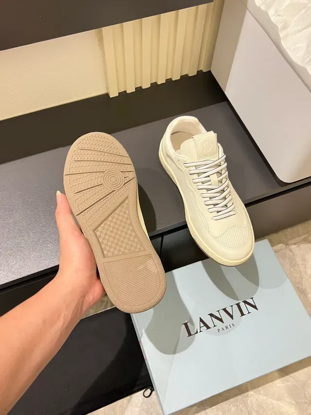 Beige Gray Low-Top Mesh-and-Leather Panel Construction Sneakers 4