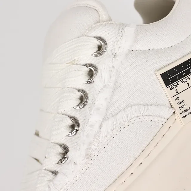 Beige White Canvas Upper Frayed Edge Detailing Sneakers 6