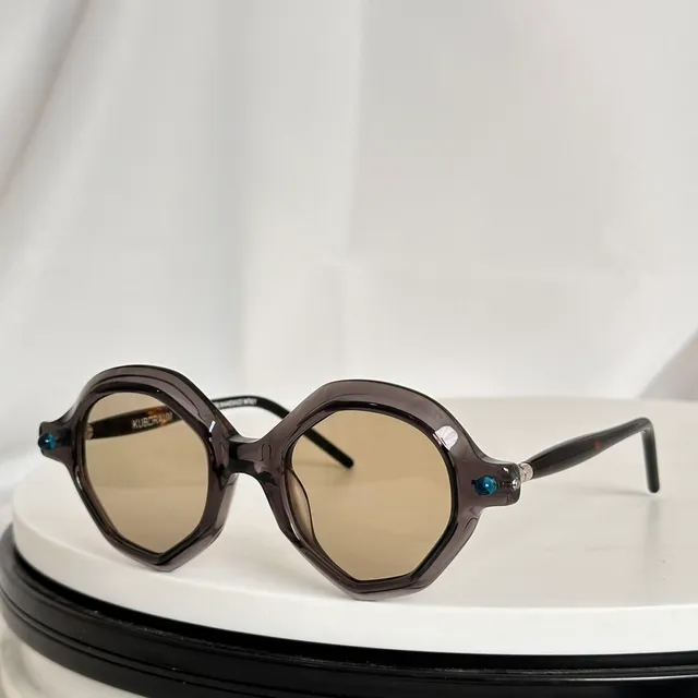 Black and Tortoiseshell Acetate Two-Tone Temple Sunglasses 5