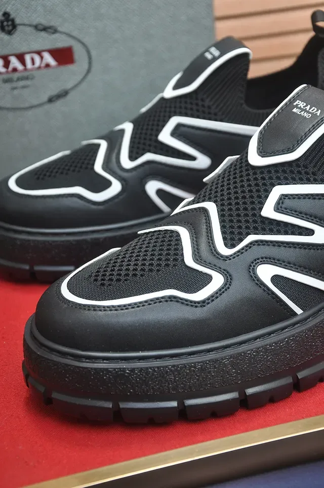 Black and White Slip-On Platform Sneaker 2