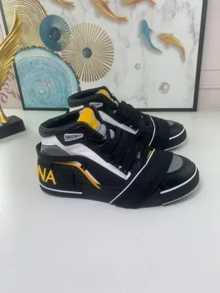 Black and Yellow Contrast-Panel High-Top Lifestyle Sneakers 3