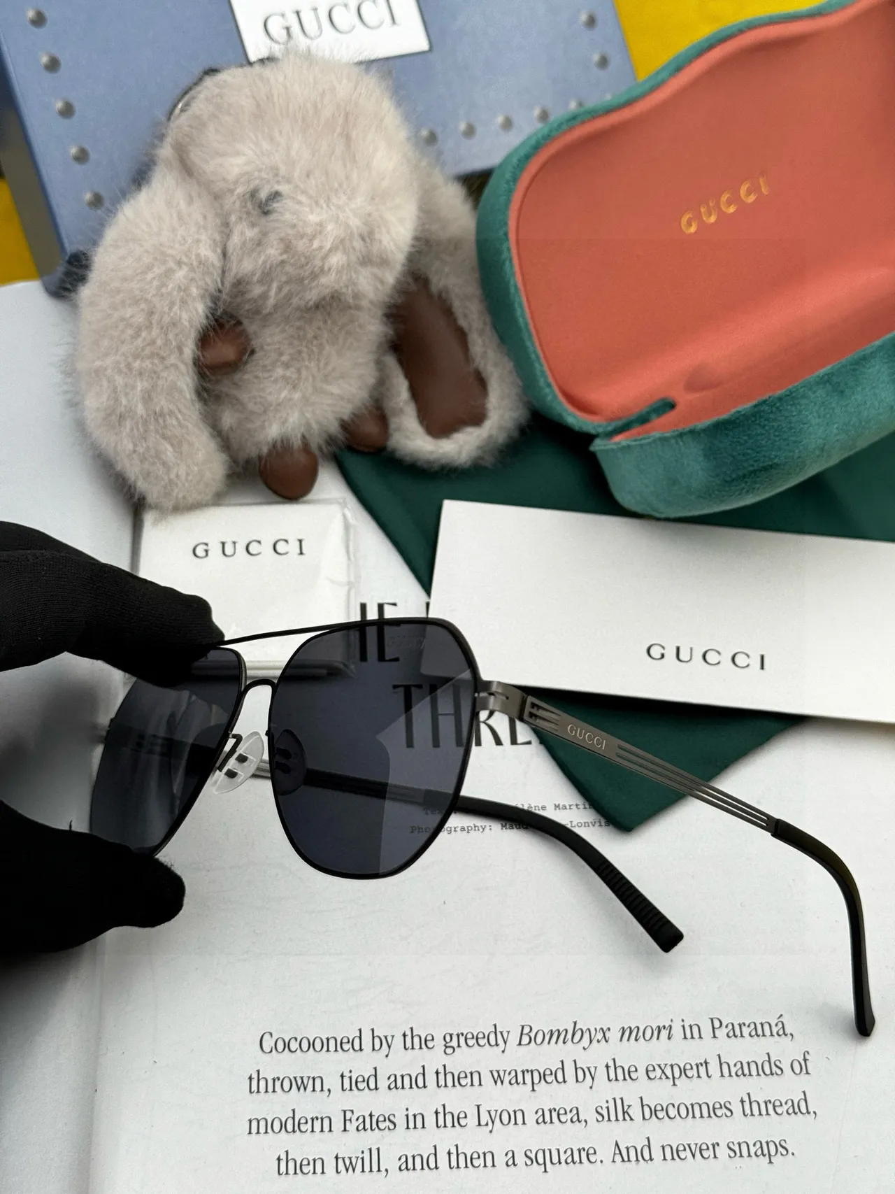 Black Aviator-Style Gradient Lens Sunglasses 4