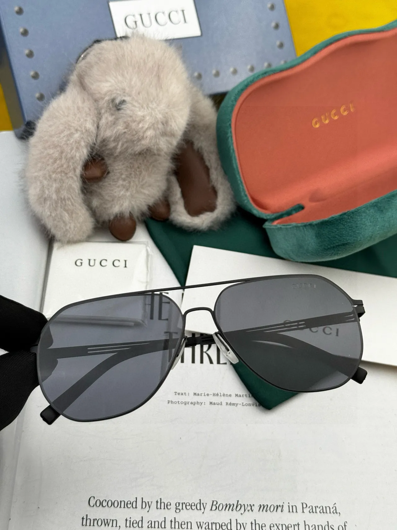 Black Aviator-Style Gradient Lens Sunglasses 5