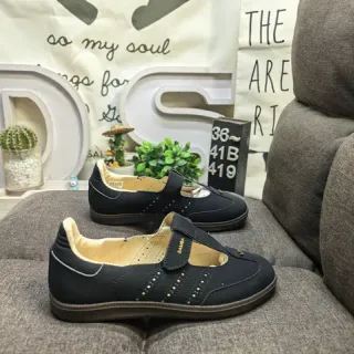 Black Beige Suede-Like Upper Cream Lining Mary Jane Shoes