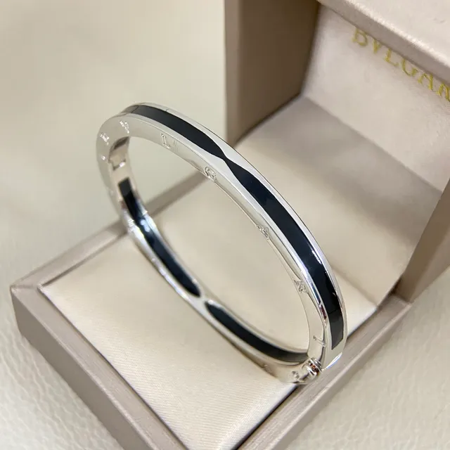 Black Gold Glossy Enamel Inlay Polished Multi-Tone Metal Rims Bracelet 6