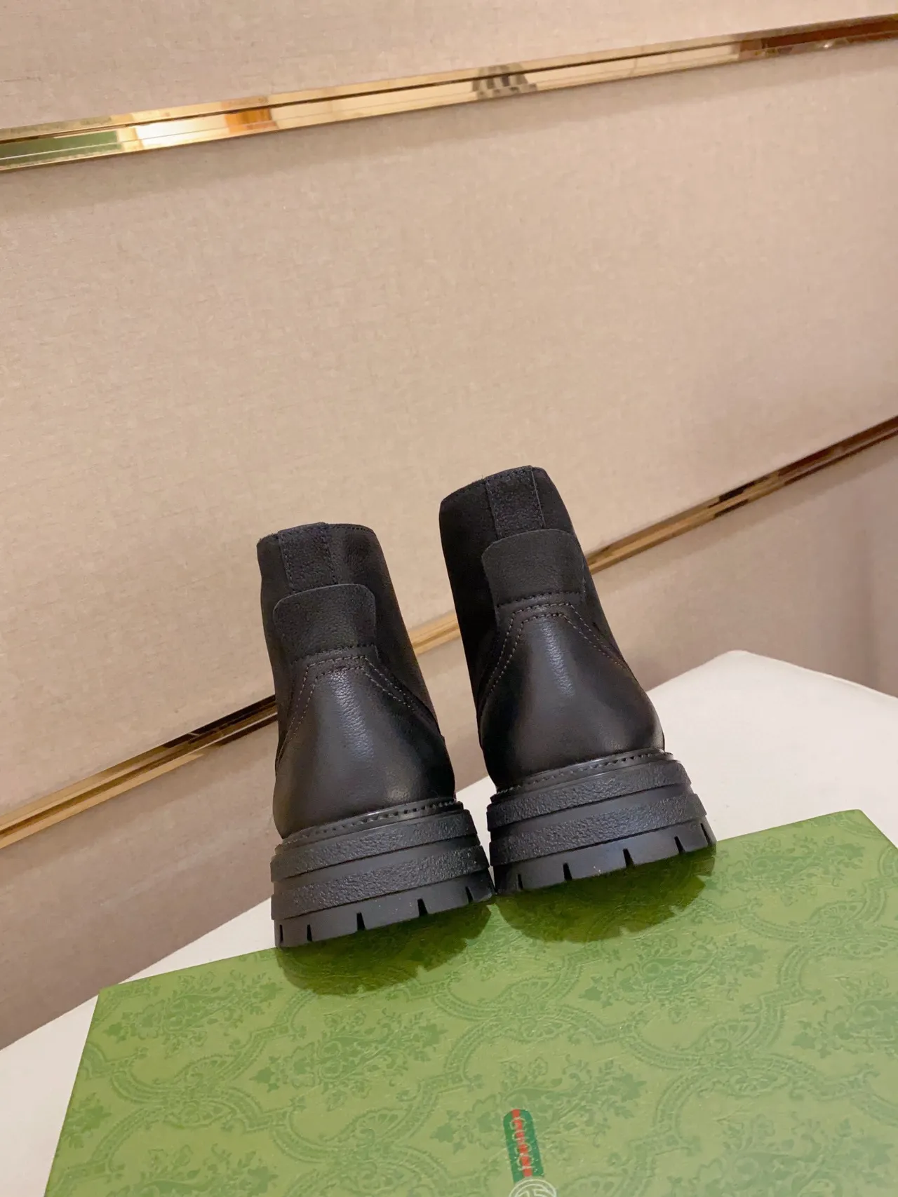 Black Gold Botas de tobillo con ojales de cuero superior 3