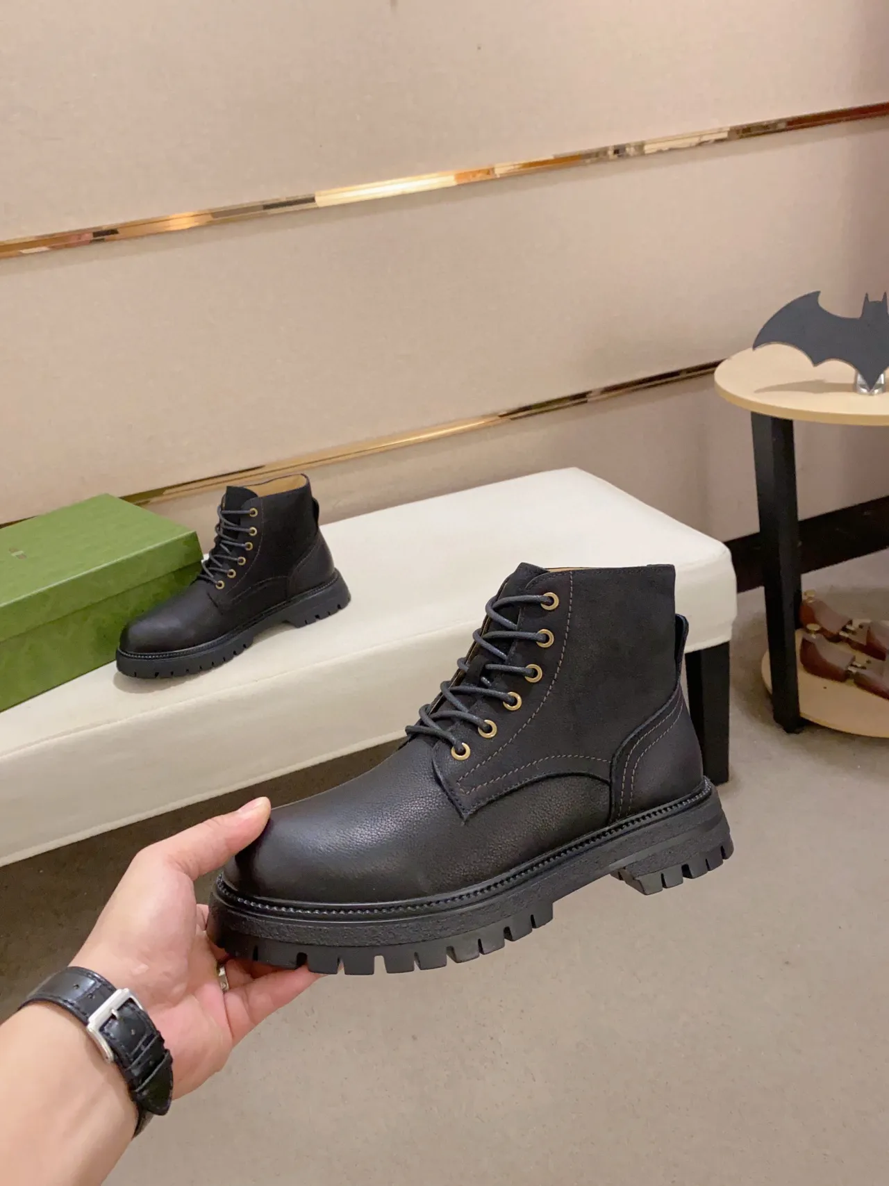 Black Gold Botas de tobillo con ojales de cuero superior 7