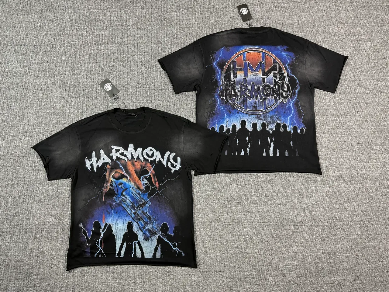 Black Graphic-Print Crew-Neck Short-Sleeve T-Shirt 4