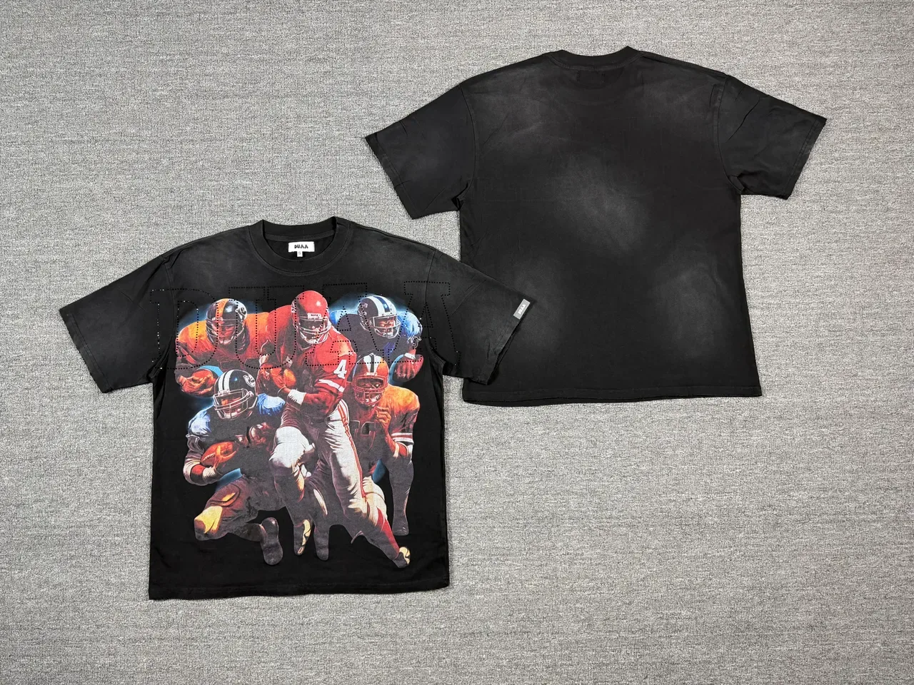 Black Graphic-Print Photorealistic Football Scene T-Shirt 2