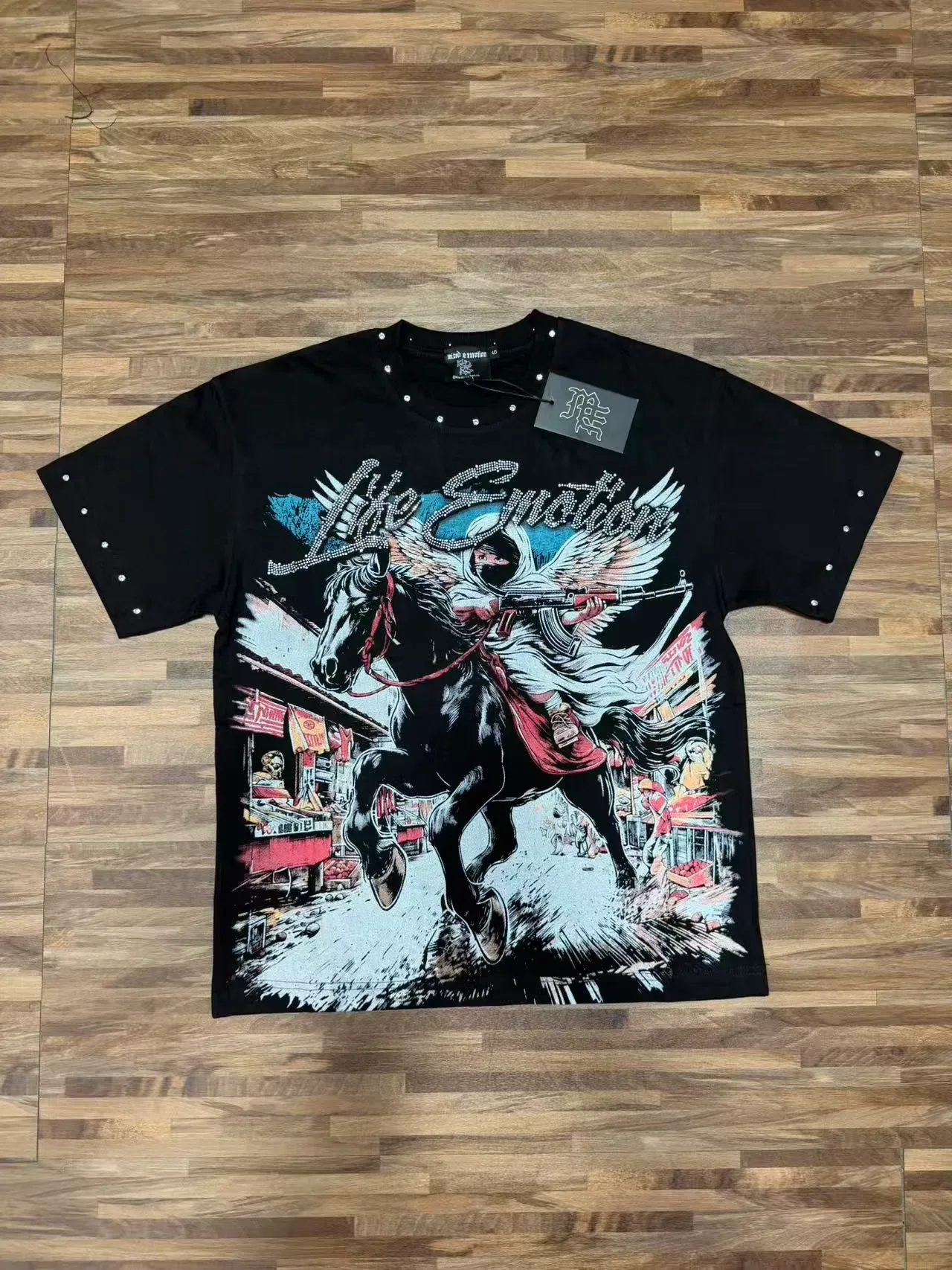 Black Graphic-Print Studded Sleeve Oversized T-Shirt 5