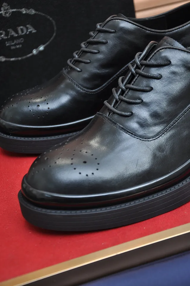 Black Leather Cap Toe Oxford Shoes 2