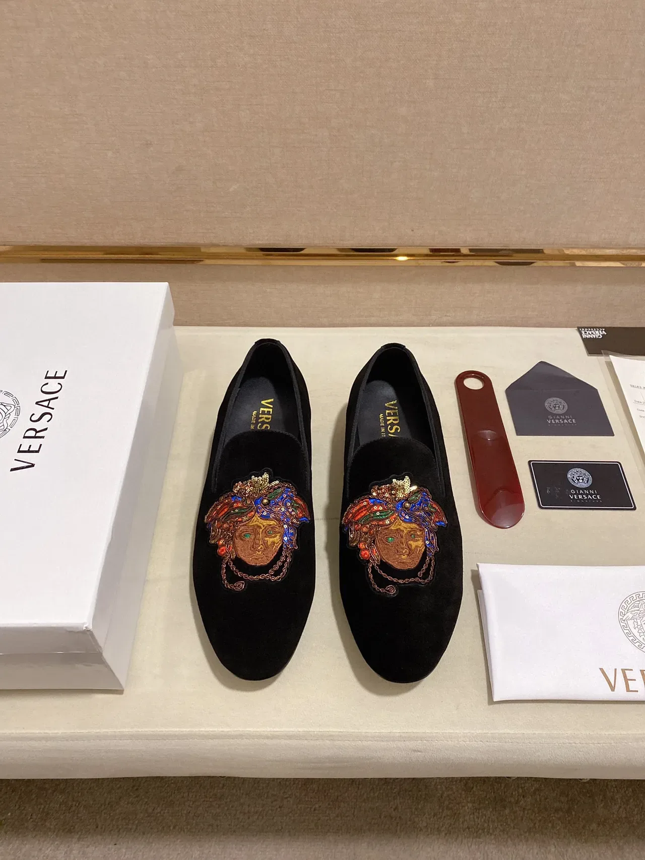 Black Multicolor Velvet Embroidered Medusa-Style Motif Loafer 4