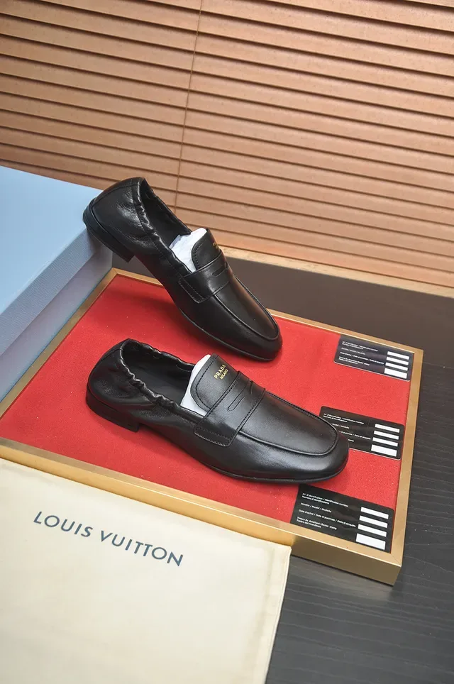 Black Penny Elasticated Heel Loafer 4