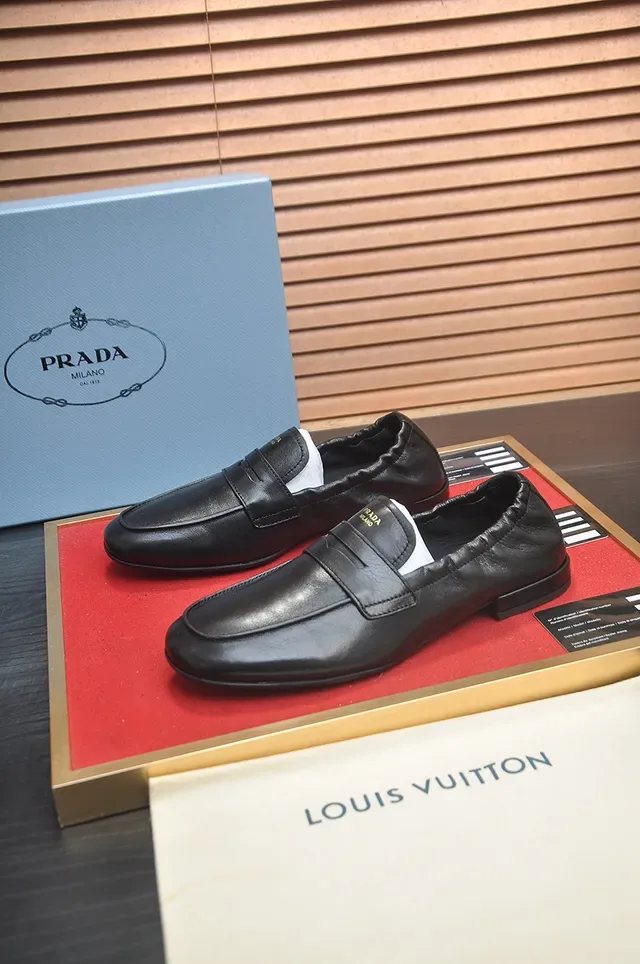 Black Penny Elasticated Heel Loafer 5