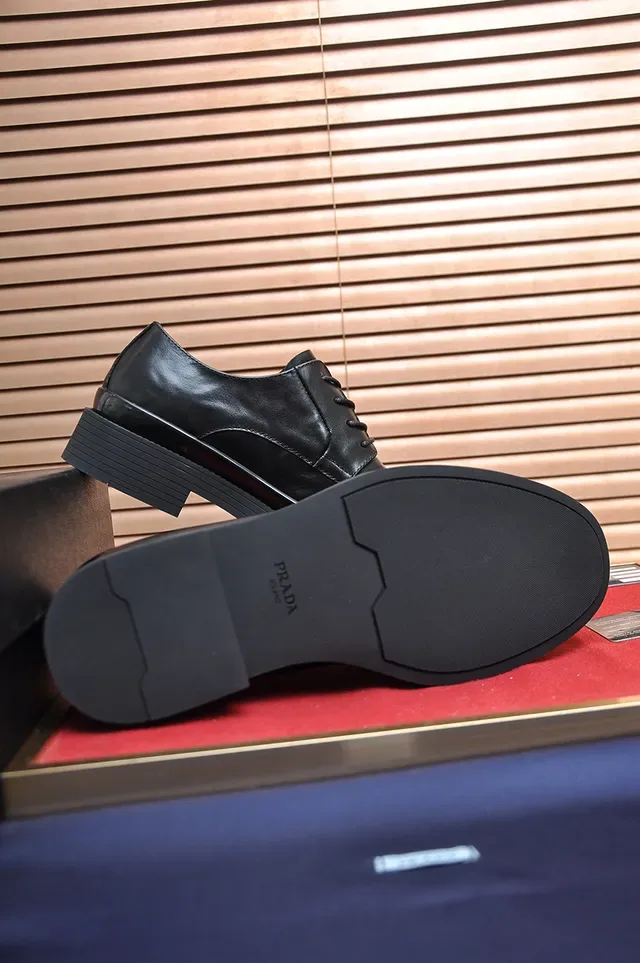 Black Platform Cap Toe Oxford Shoe 3