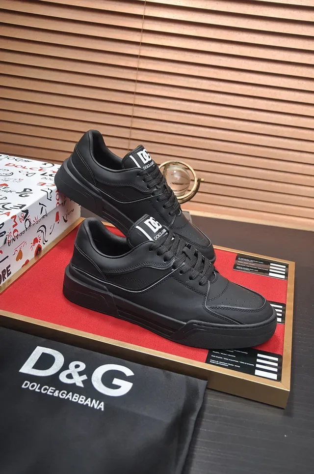 Black Platform Sole Lifestyle Sneaker 5