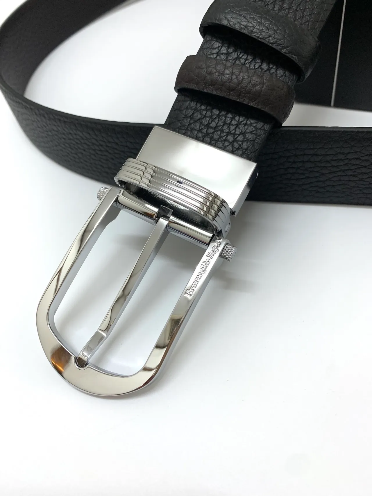 Black Silver Pebbled Reversible Buckle Leather Belt 6