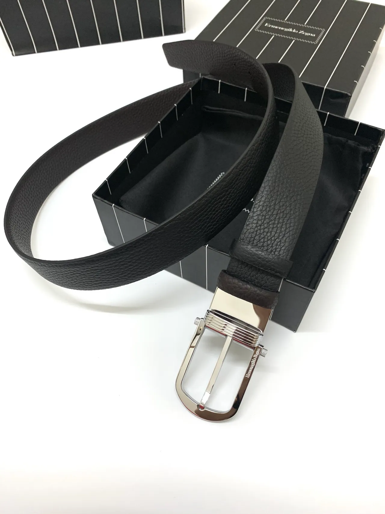 Black Silver Pebbled Reversible Buckle Leather Belt 9