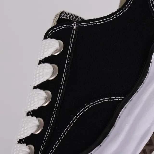 Black White Canvas Upper Rubber Toe Cap Sneakers 6