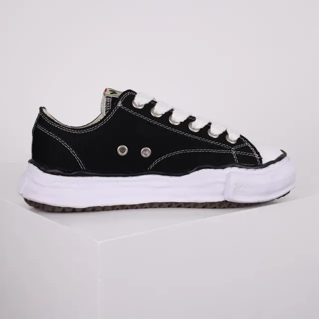 Black White Canvas Upper Rubber Toe Cap Sneakers 7