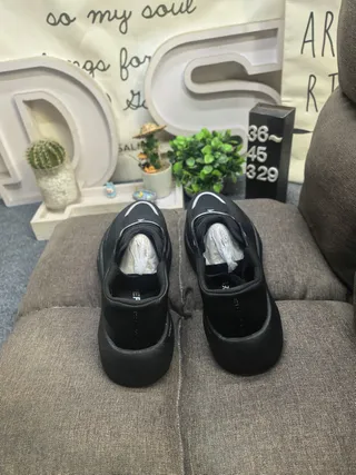Black White Monochrome Mesh Upper Lifestyle Sneakers 8
