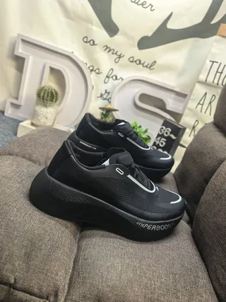 Black White Monochrome Mesh Upper Lifestyle Sneakers 9