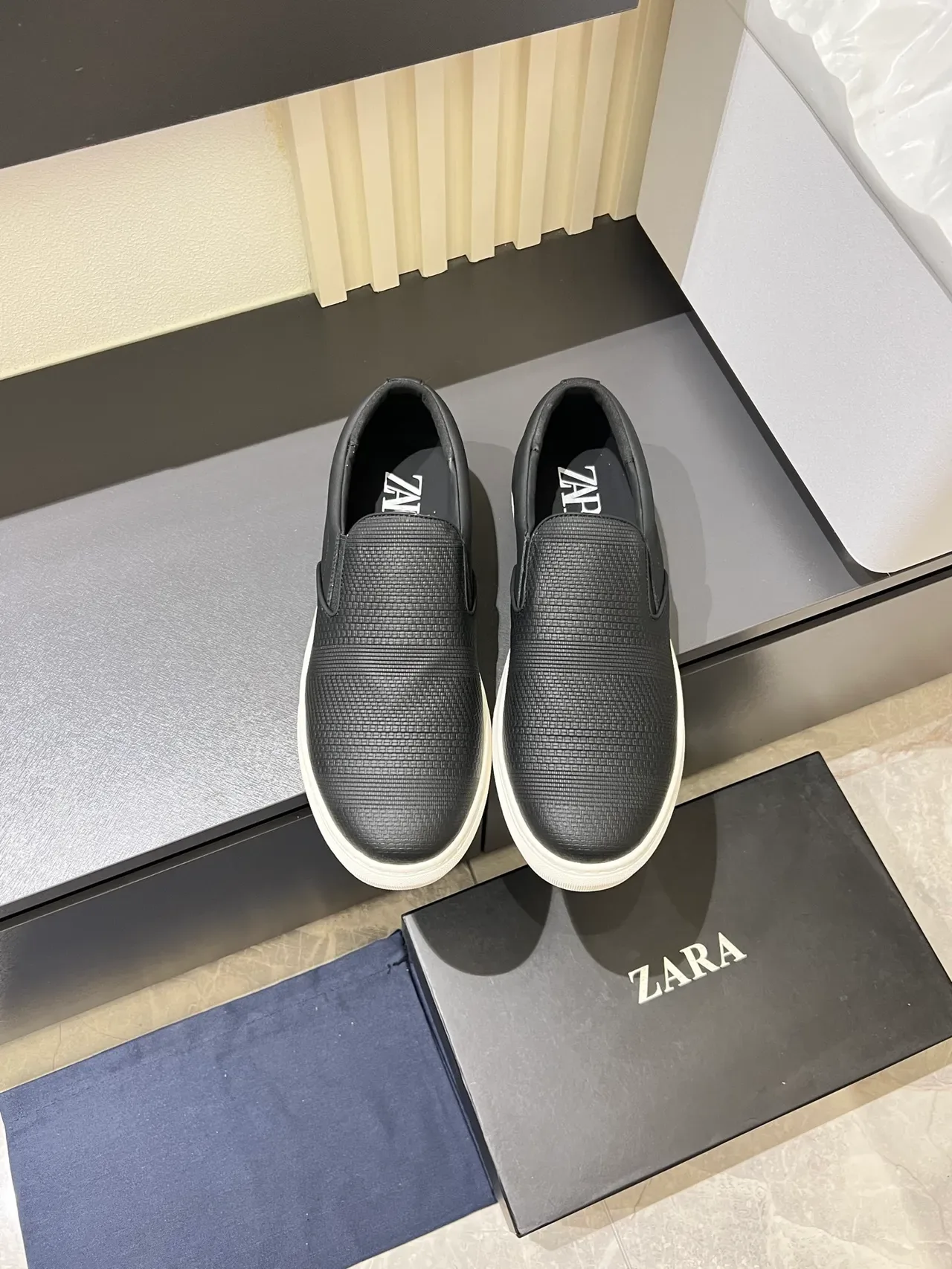 Black White Slip-On Textured Upper Casual Shoes 5