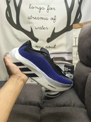 Blue and Black Mesh Upper Sculpted Midsole Lifestyle Sneakers 15