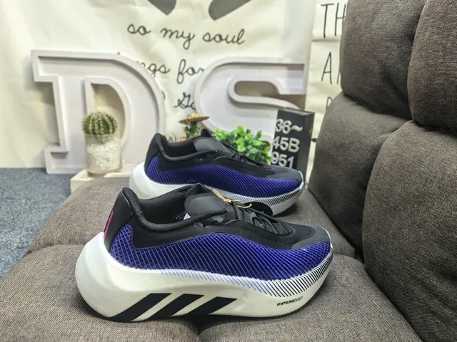Blue and Black Mesh Upper Sculpted Midsole Lifestyle Sneakers 21