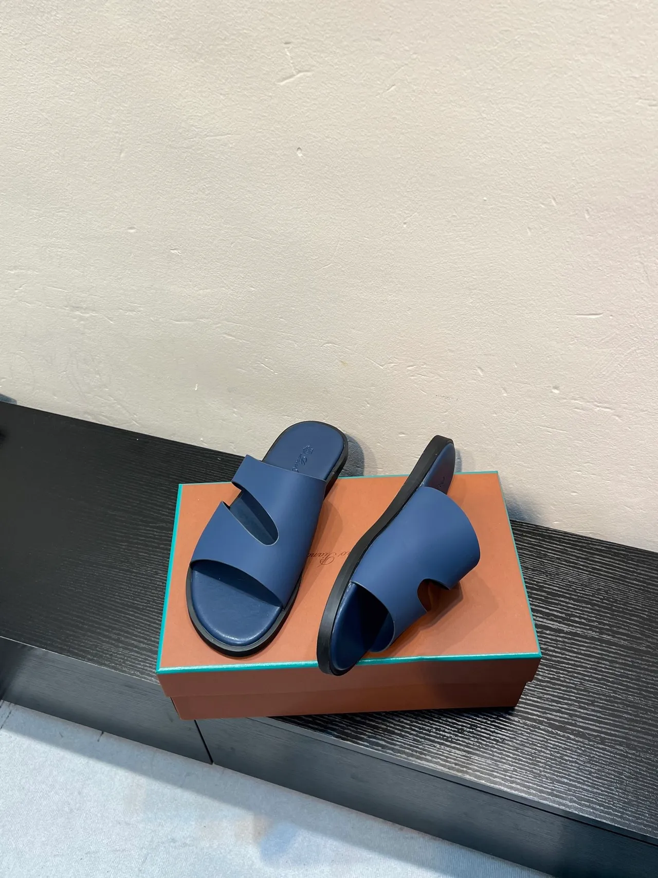 Blue Black Double-Strap Flat Sole Slippers 4