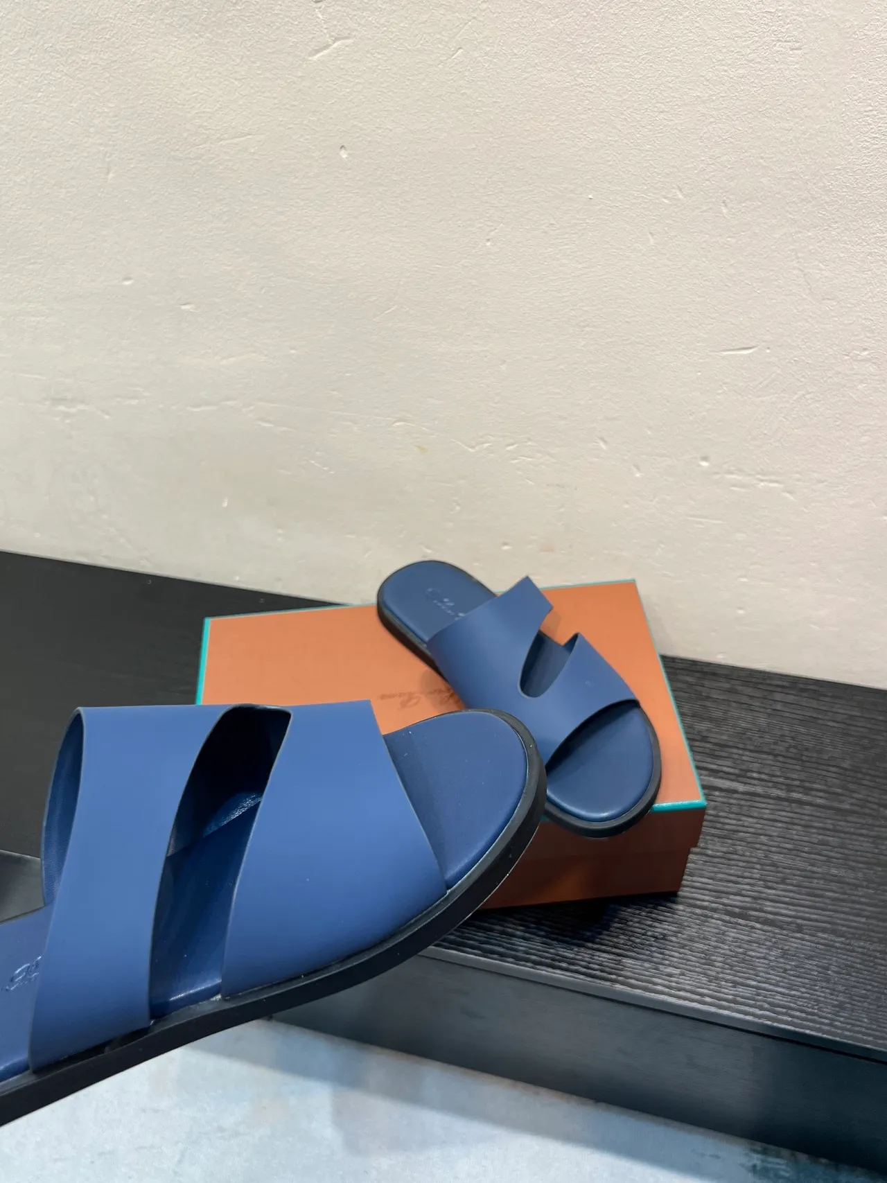 Blue Black Double-Strap Flat Sole Slippers 8