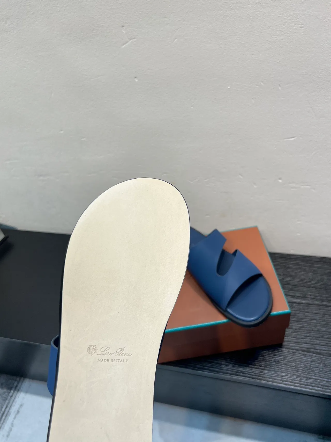 Blue Black Double-Strap Flat Sole Slippers 9